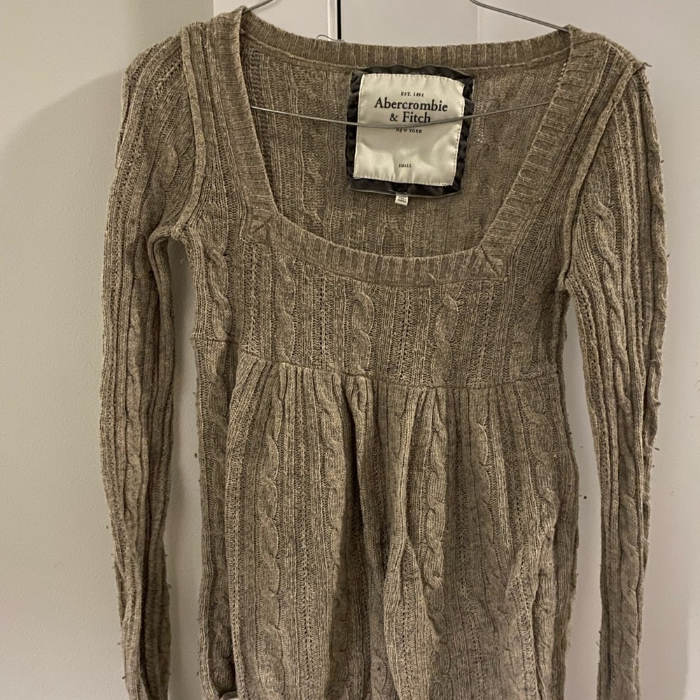 Sweater size small